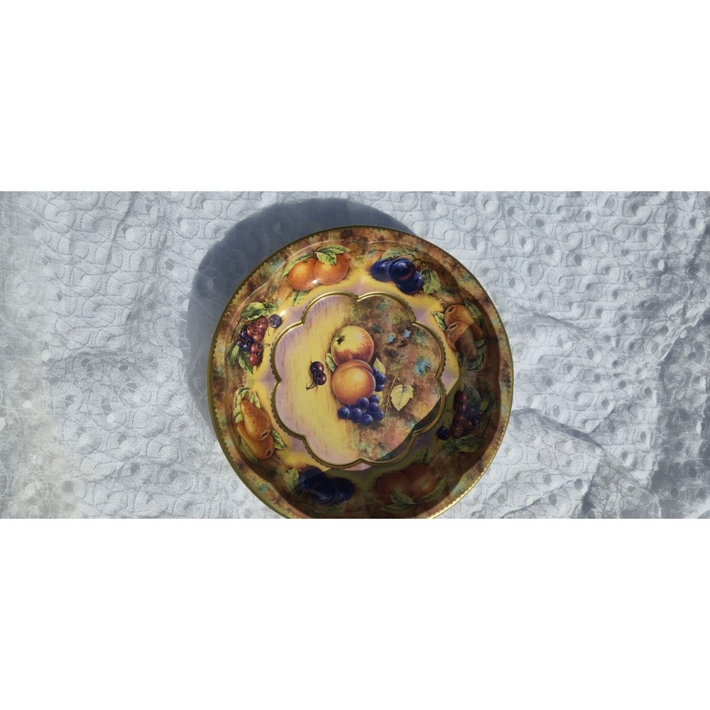 DAHER DECORATED WARE Fruit Still Life Tin 10.25" Round Bowl Great Condition